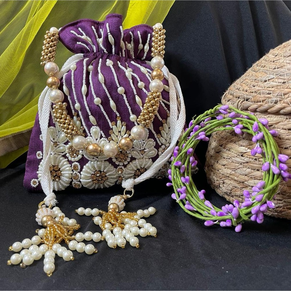 NWT Purple purse Indian potli beaded and sequin embroidered bridal clutch purse